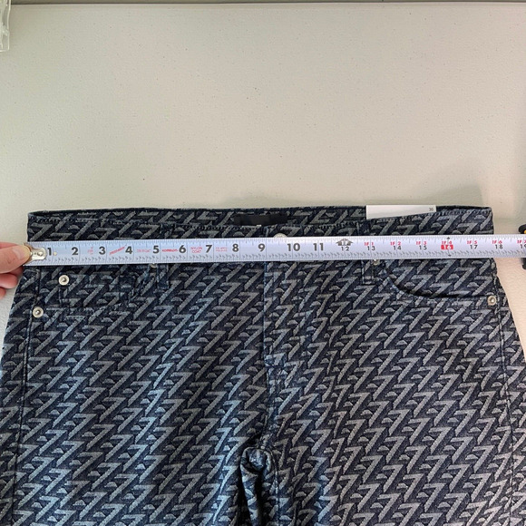 7 For All Mankind Original Bootcut All Over Logo Blue Jeans Women's 30 $248 New - Picture 3 of 16